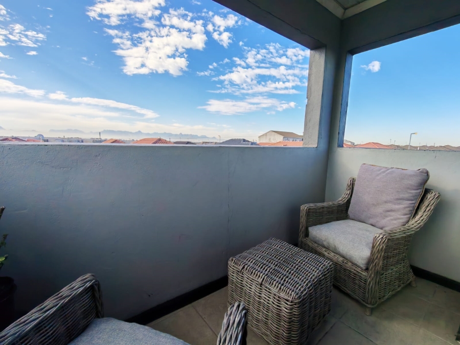 4 Bedroom Property for Sale in Delft Western Cape